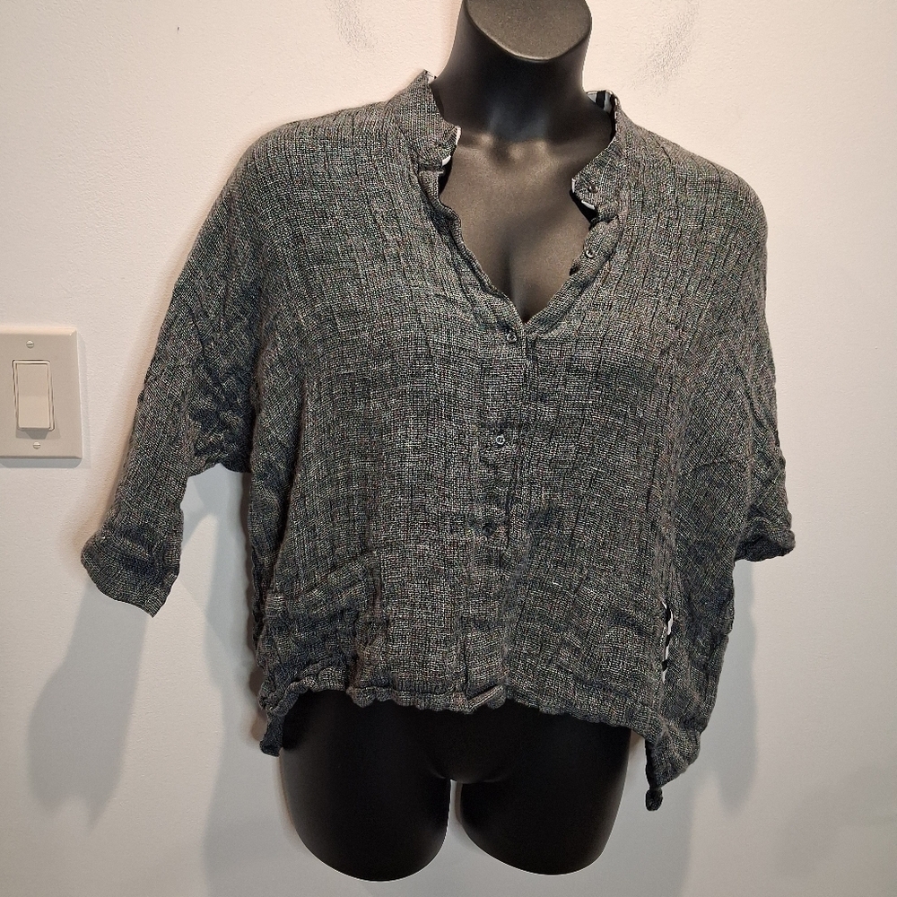 I.c By Connie K Size XL 100% Linen Black/white Artsy Top